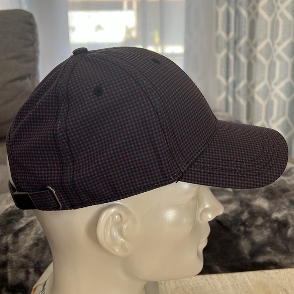 Ben Sherman purple plaid Hat. NWOT. Adjustable buckle closure. - Picture 4 of 5